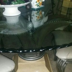 Dining table with 6 chairs.