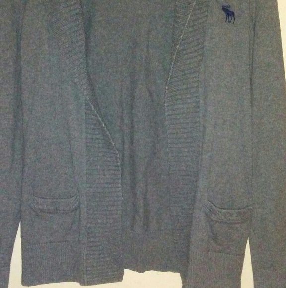 Abercrombie and Fitch Cardigan wool - Picture 4 of 4