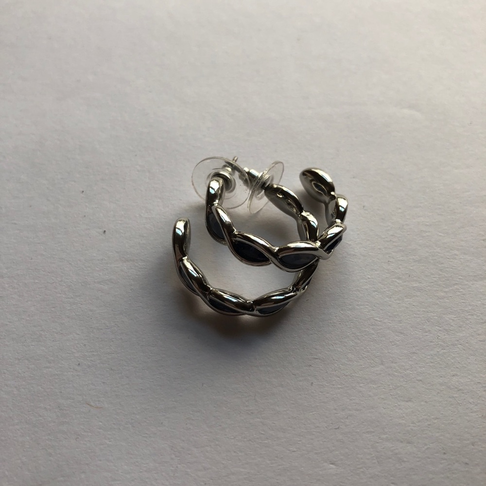 mini hoop earrings