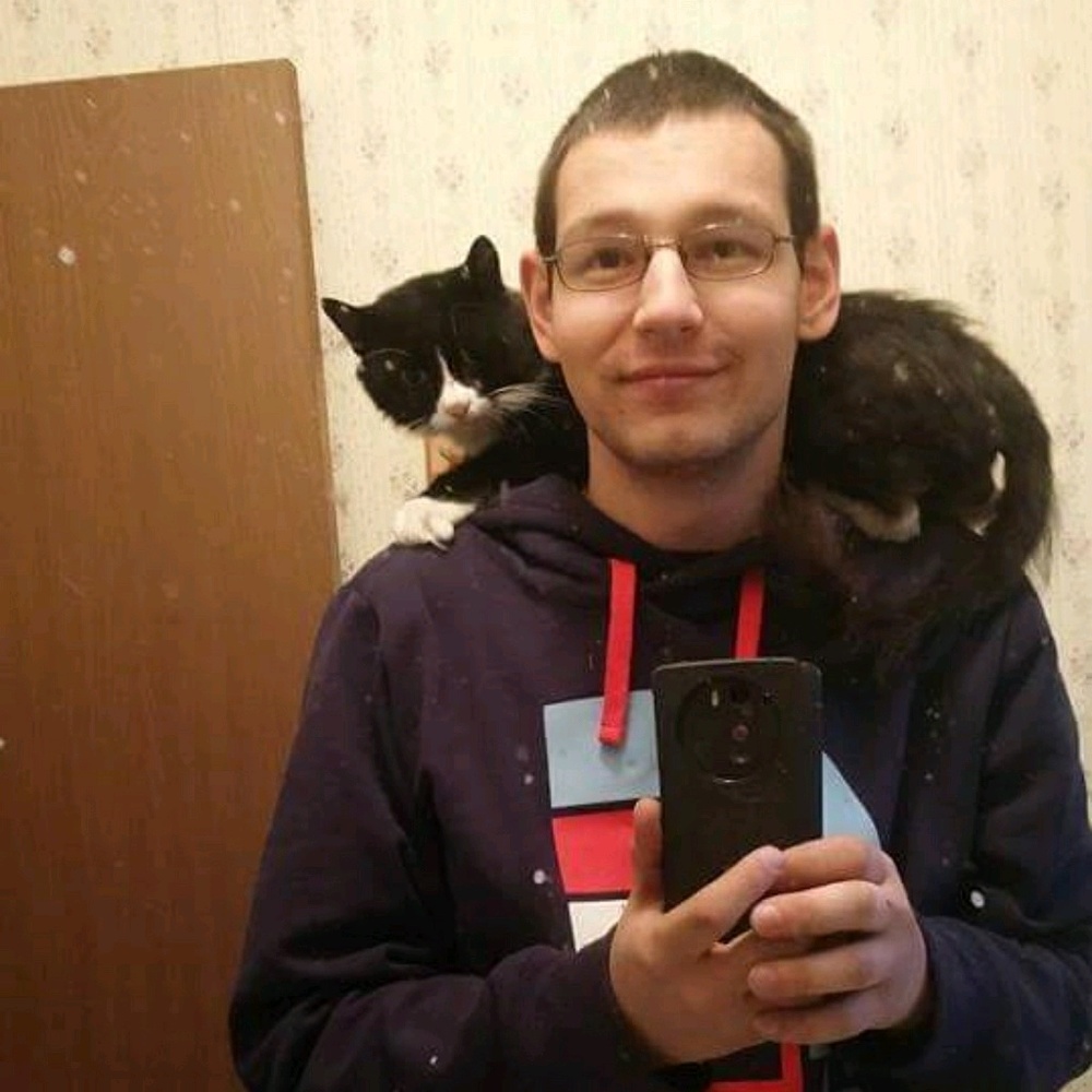 Meet your Posher, Justin