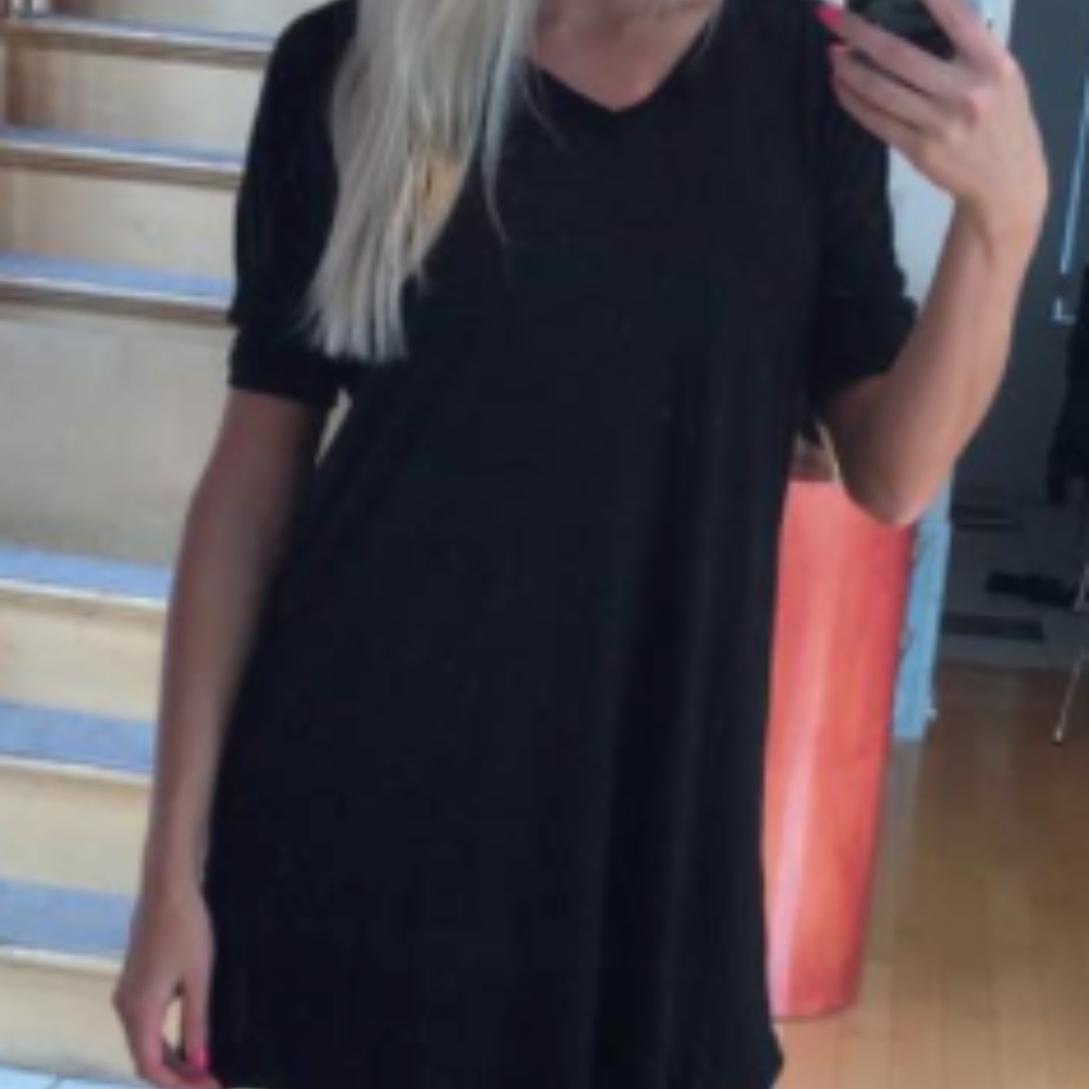 Agnes & Dora Black Love Tunic