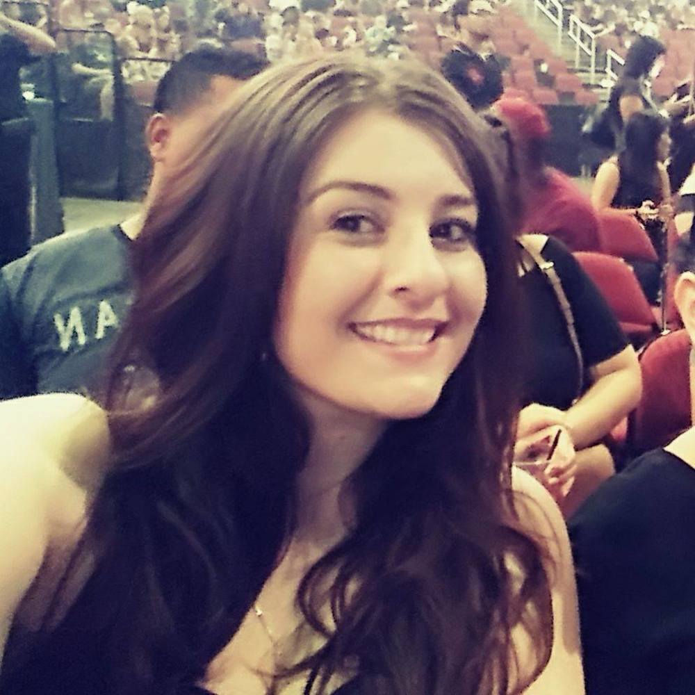 Meet your Posher, Andrea