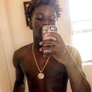 Meet your Posher, Tay