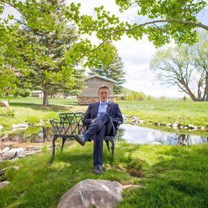 Meet your Posher, Harrison