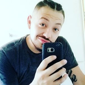 Meet your Posher, Genaro