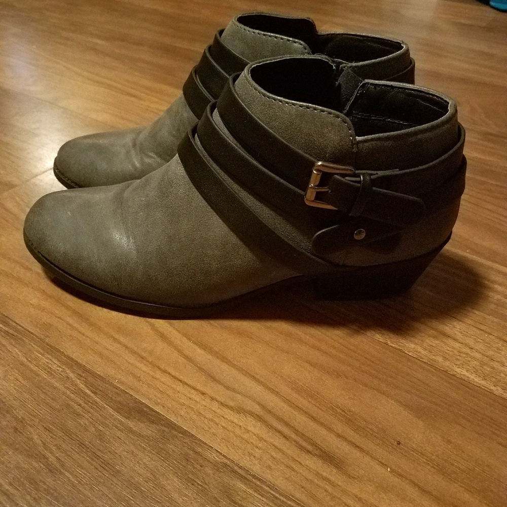 Ankle boots