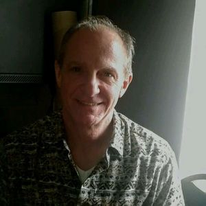 Meet your Posher, Adam