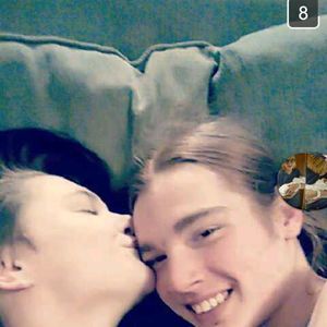 Meet your Posher, Eli