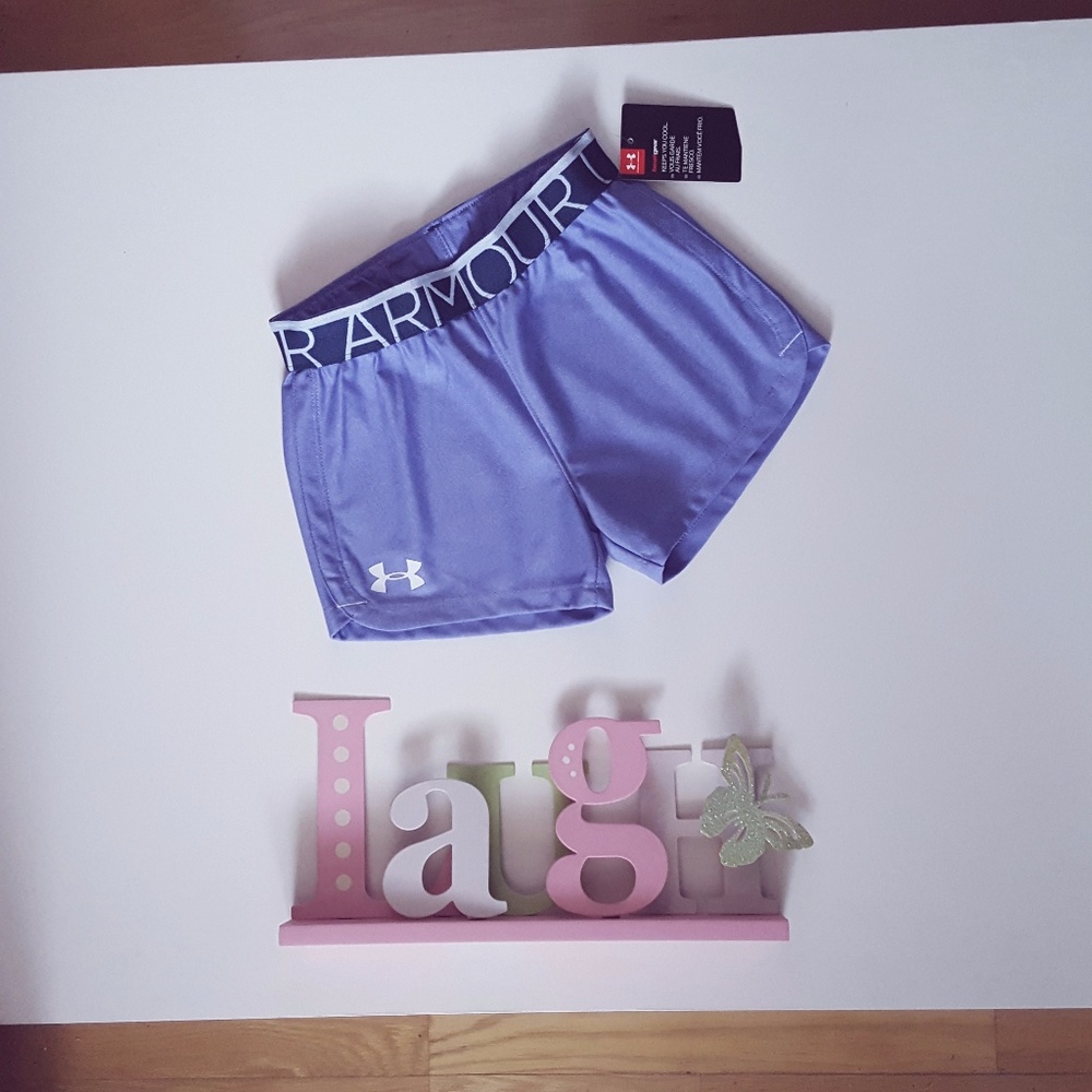 NWT Under Armour kids shorts
