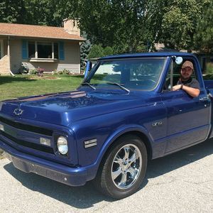 Meet your Posher, Willy