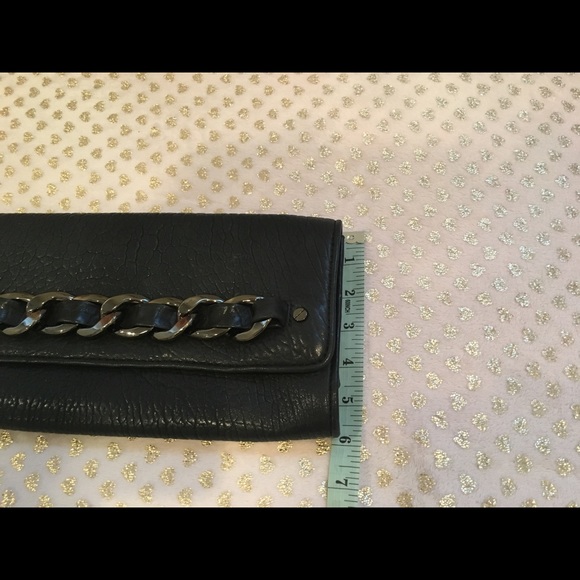 ⭐️ Michael Kors evening Clutch 👛 - Picture 8 of 8