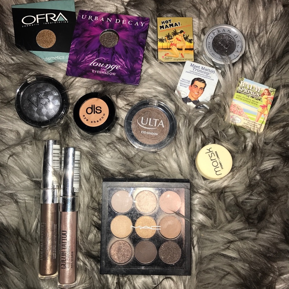 Eyeshadow bundle