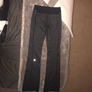 Lululemon Back pants size 6