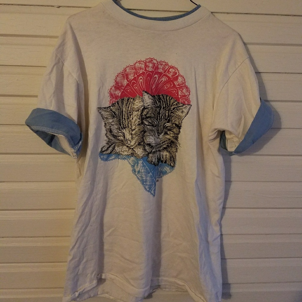 Vintage Cuddling Kittens T Shirt