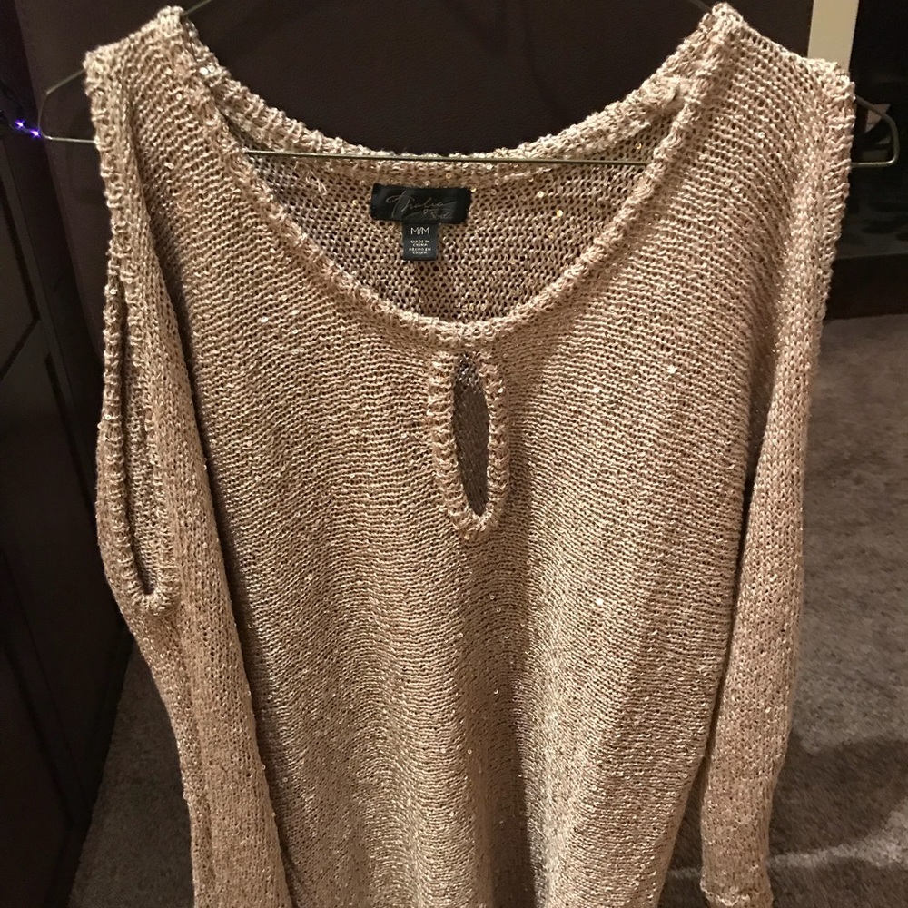 Fashionable , peep shoulder gold sequin sweater