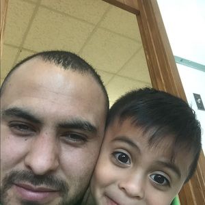 Meet your Posher, Luis