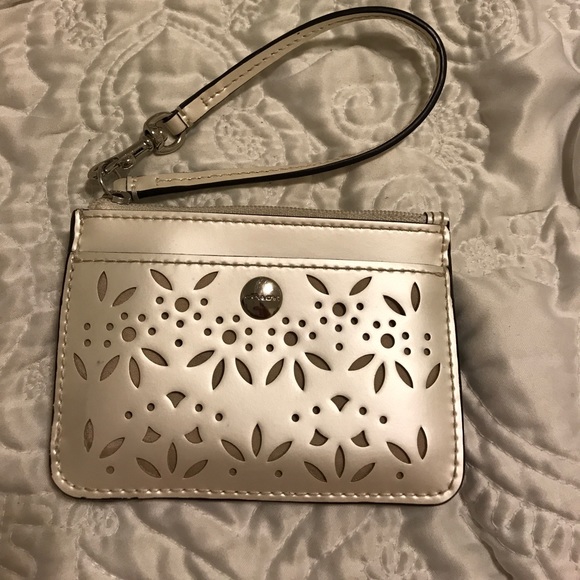 Coach ID carrier - Picture 1 of 3