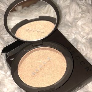 BECCA shimmering skin perfector