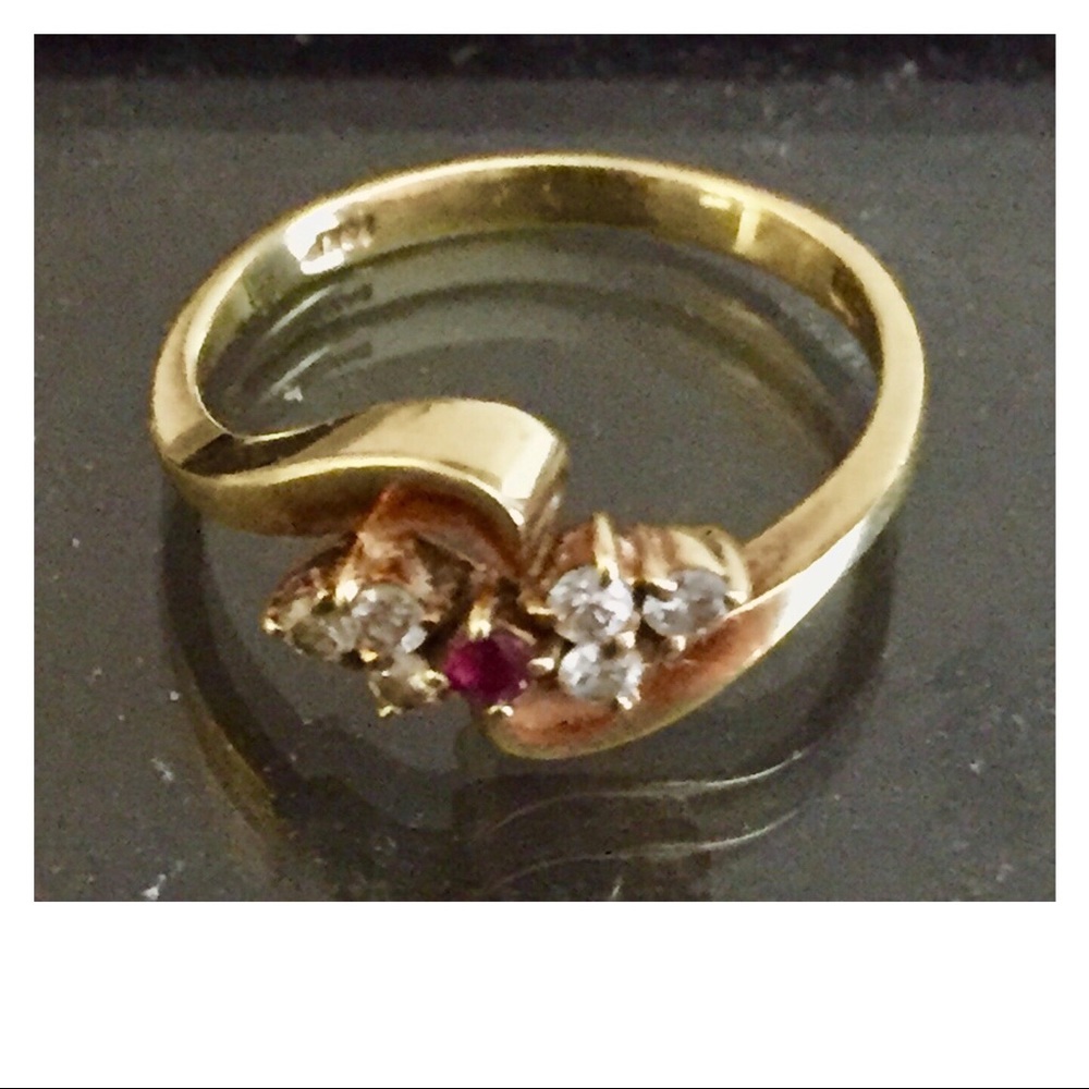 Ruby and Diamond Gold Ring 4.5