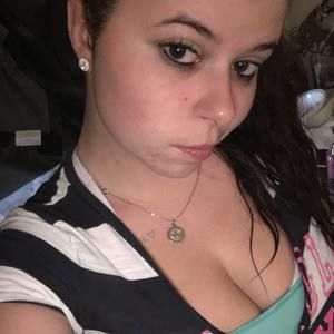 Meet your Posher, Tiffany