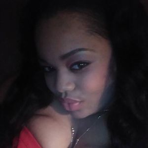 Meet your Posher, Lenitra