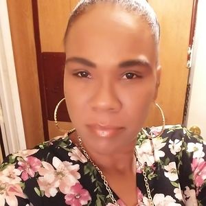 Meet your Posher, Sheena