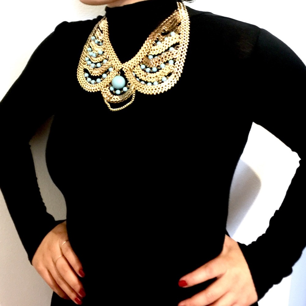 Gorgeous!! Statement Necklace Gold Tone
