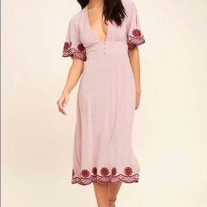 Lulus Artistic Light Mauve Midi Dress