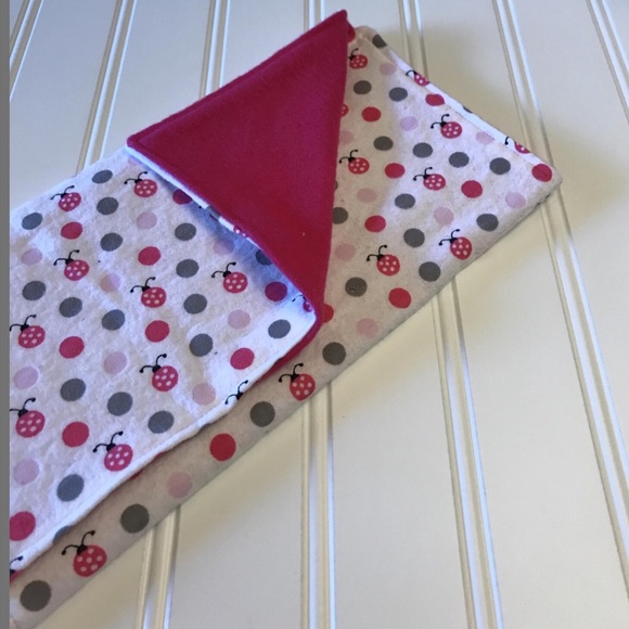 Set of 4 Cotton Burp cloths, burp rag, baby girl - Picture 4 of 5