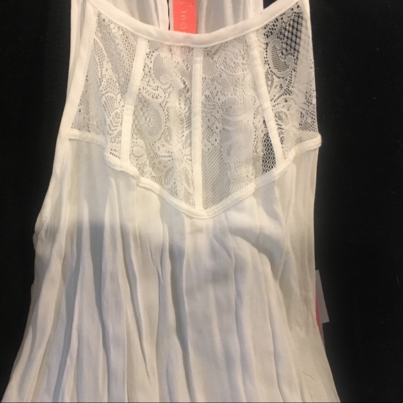 Shirt - Picture 2 of 2