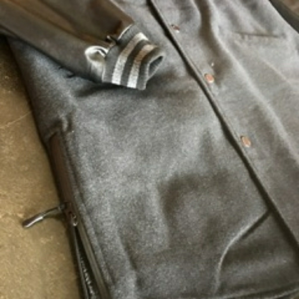 Black Jacket - image 2