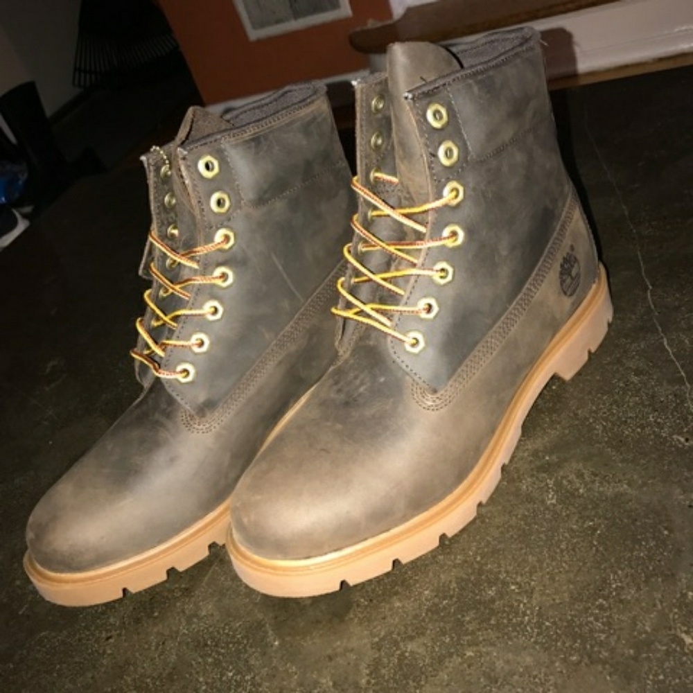 Brown timberland boots brand new