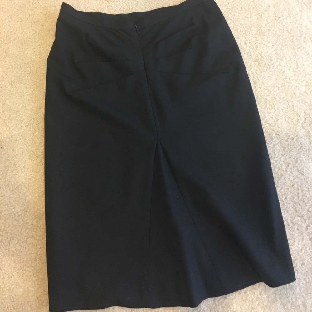 BCBC pencil skirt w/ ruching at the butt