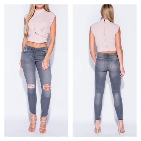 Last 2, size 8!! Gray distressed frayed hem jeans - Picture 2 of 2