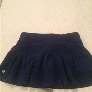 Lululemon Circuit Breaker skirt