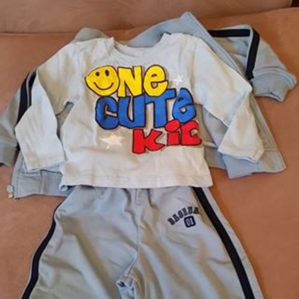 ❤boy 12 mths set plus t.shirt Used in great cond - Picture 2 of 3