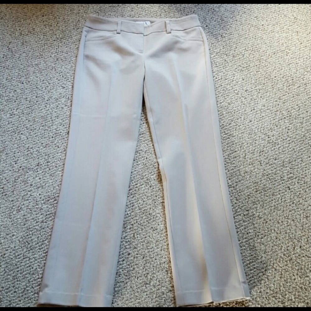 Elle work pants cream khaki size 4