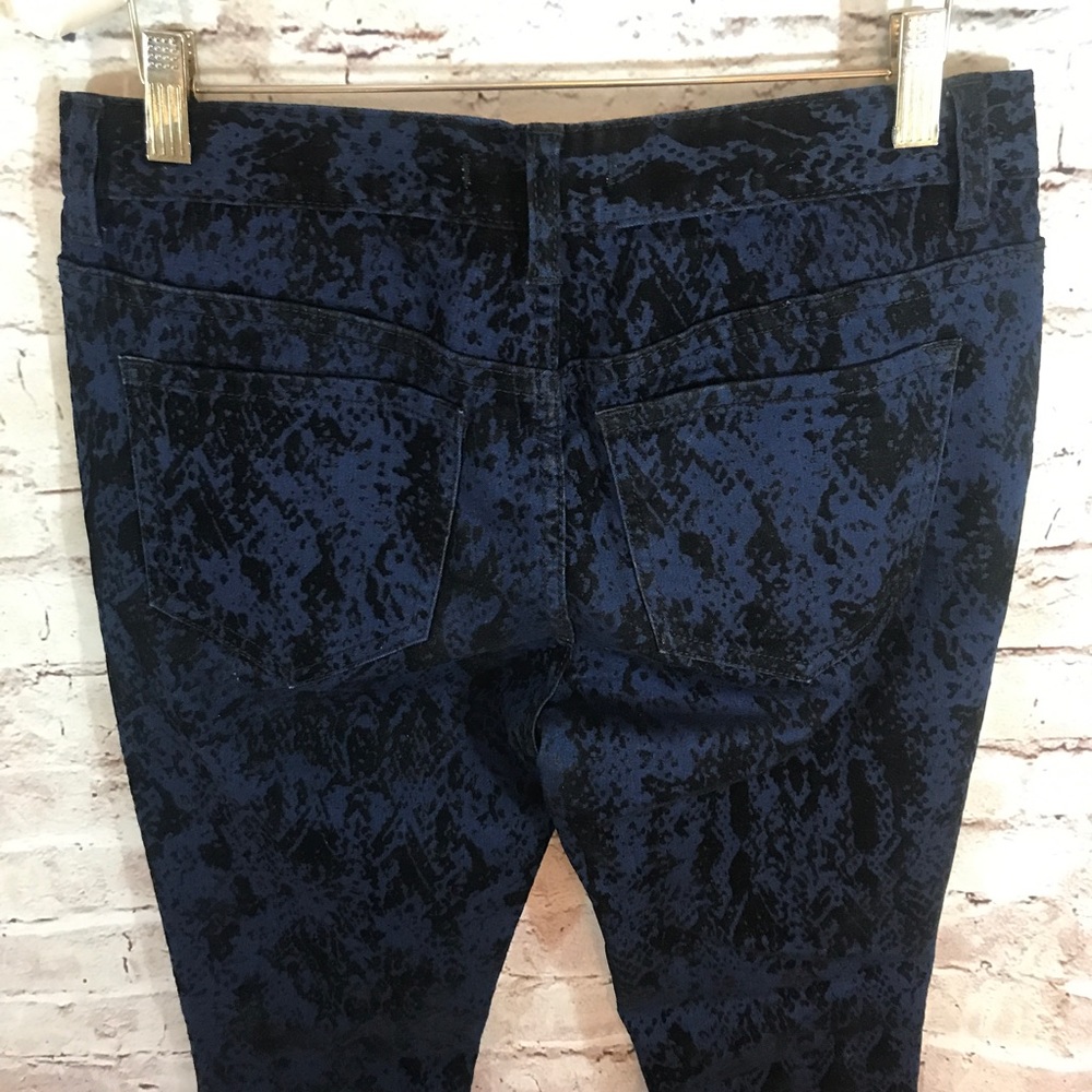 Free People Reptile Printed Skinny Jeans - Picture 5 of 8
