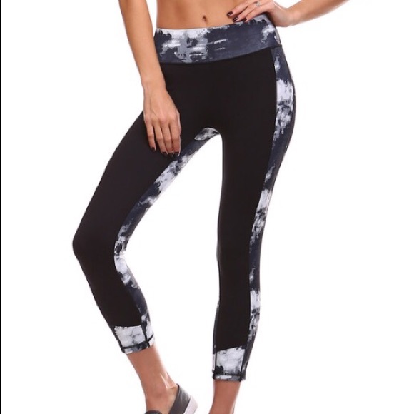 Mono B Pants - Mono B activewear crop leggings