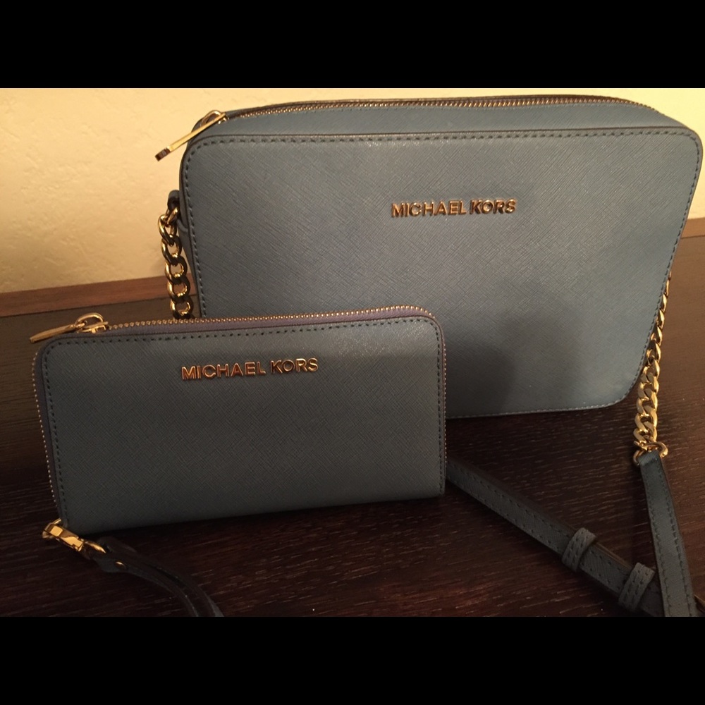 Michael Kors Crossbody and wallet