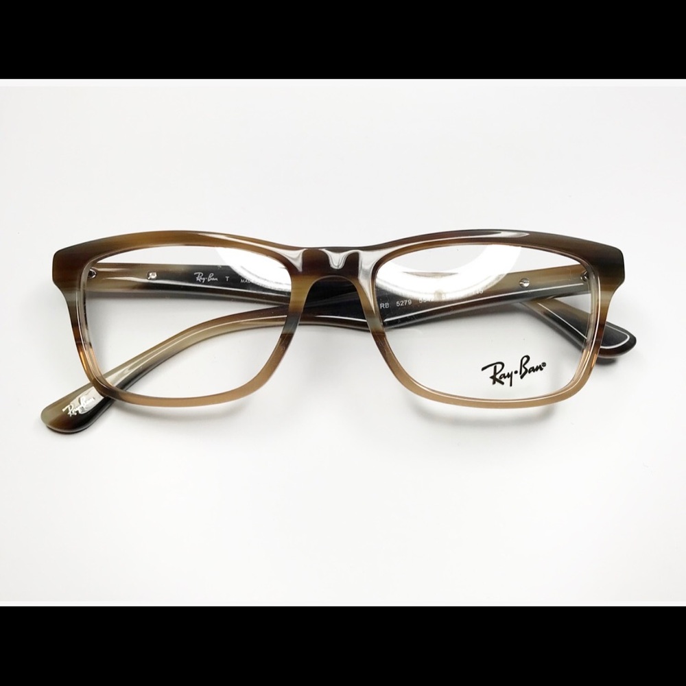 Ray-Ban