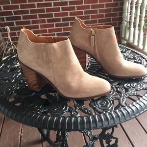 Franco Sarto Taupe Suede Booties