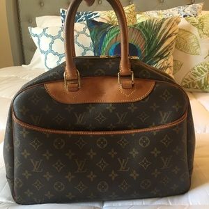 Louis Vuitton Deauville Handbag
