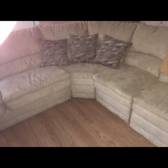 7 piece beige microfiber sectional - Picture 2 of 4