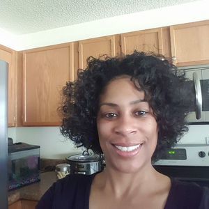 Meet your Posher, Nakisha