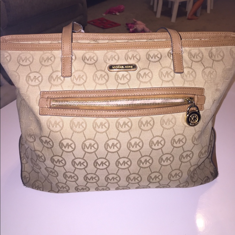 Michael Kors Purse