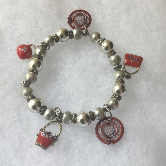 'Red Hatters' bracelet! - Picture 1 of 4