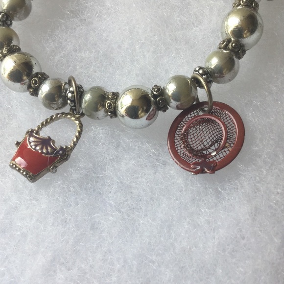 'Red Hatters' bracelet! - Picture 3 of 4