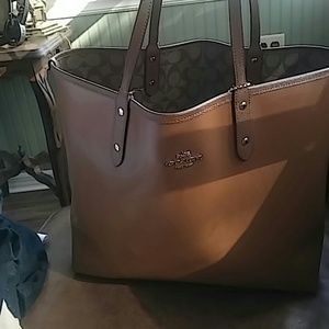 💕SALE!!Reversible Coach tote new!! With tags