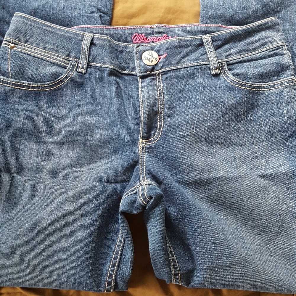 Wrangler Butt lift and shape jeans